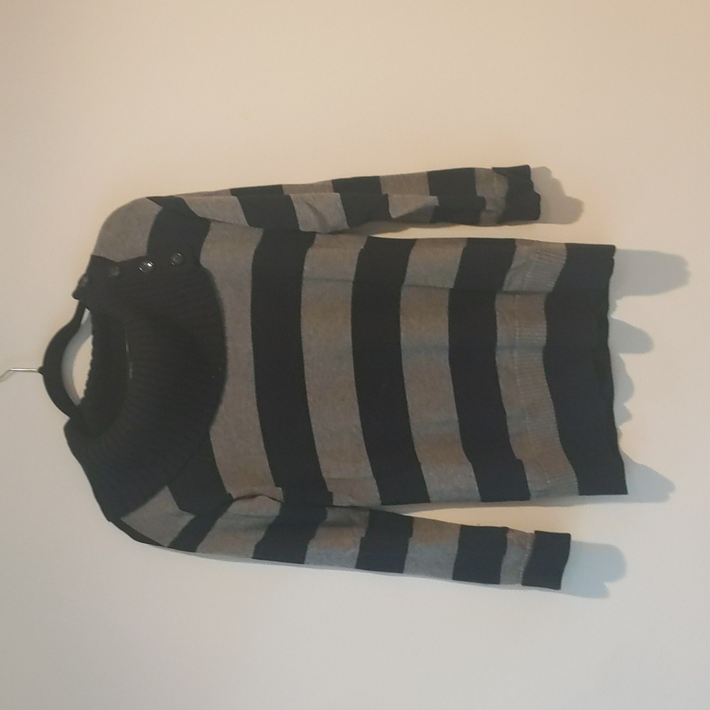 Striped Banana republic sweater size s